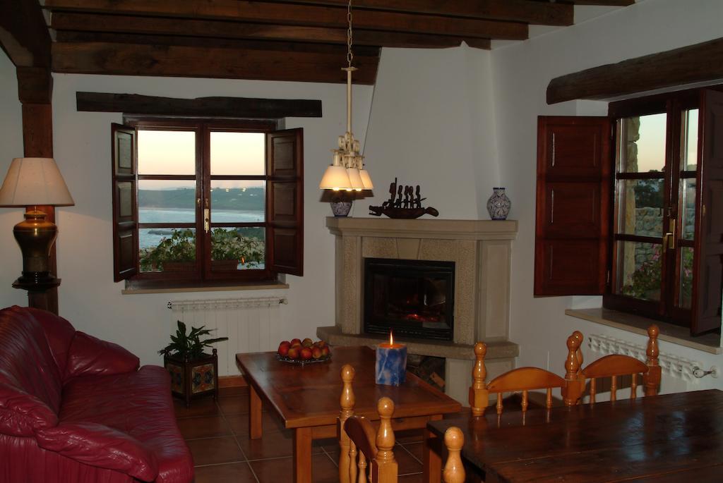 Hospedaje El Somante (Adults Only) San Vicente De La Barquera Chambre photo